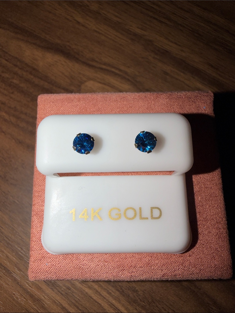 14K Gold Blue Sapphire Round Stud Earrings